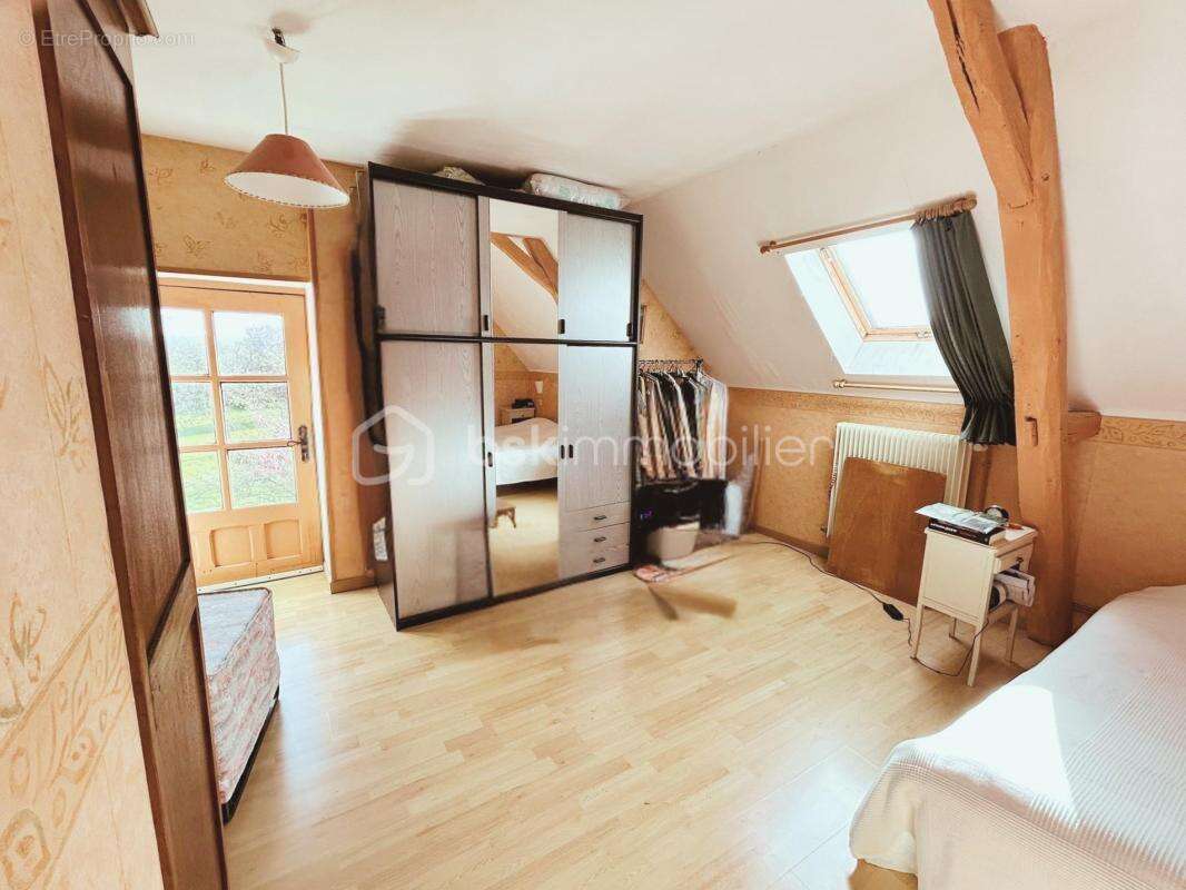 Maison à BENAIS