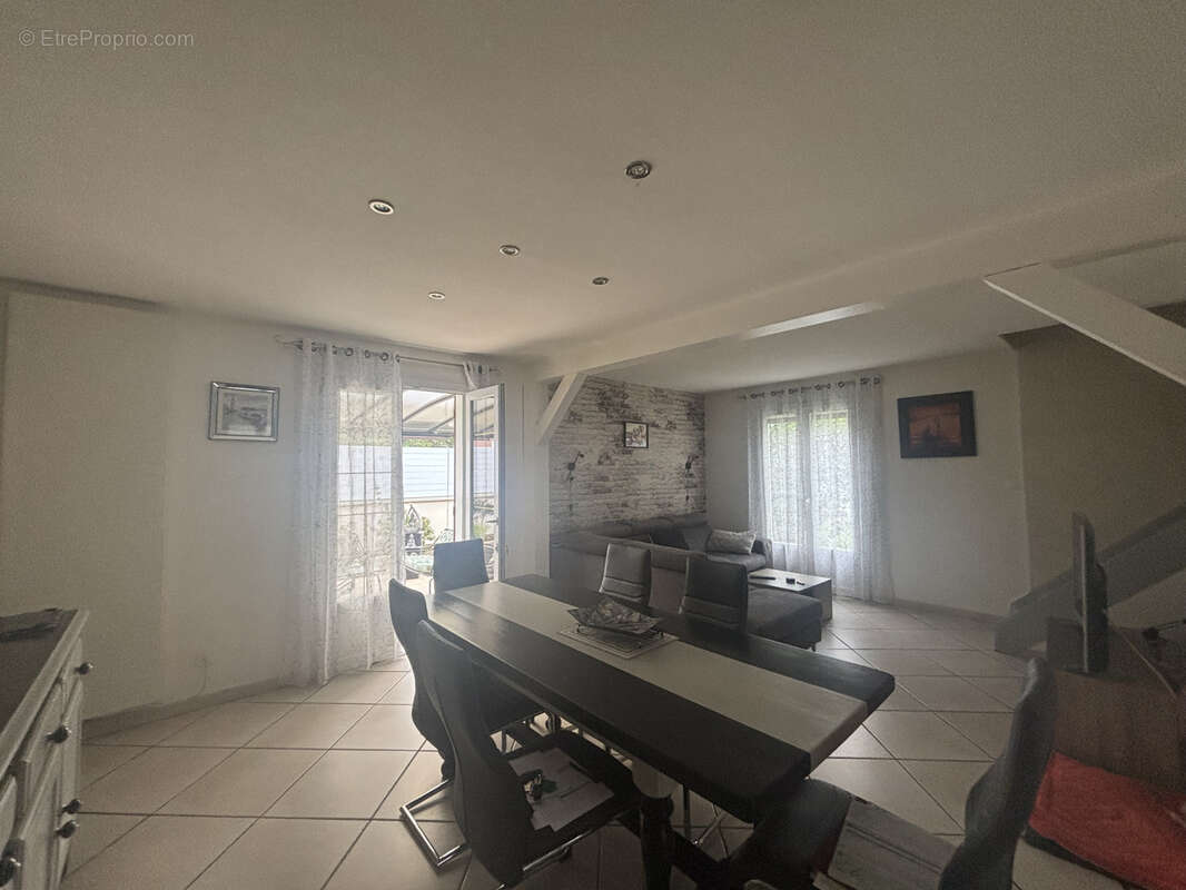 Maison à CHATILLON-SUR-SEINE