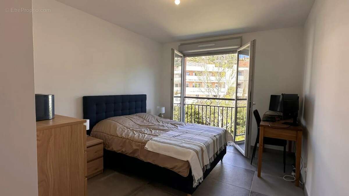 Appartement à BORMES-LES-MIMOSAS