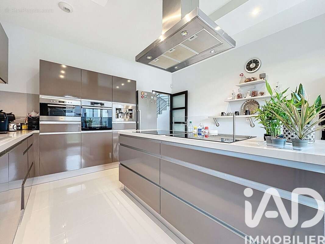 Photo 8 - Maison à ISNEAUVILLE