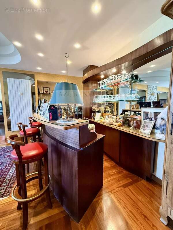 Appartement à MENTON