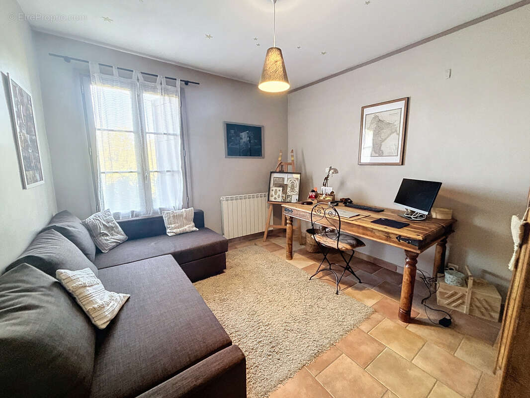 Maison à CHATEAURENARD