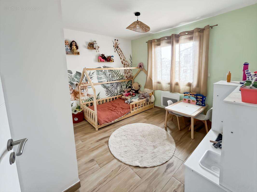 Maison à NEZIGNAN-L'EVEQUE