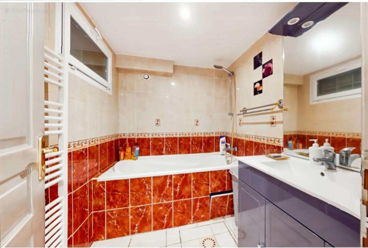 Maison à VELIZY-VILLACOUBLAY