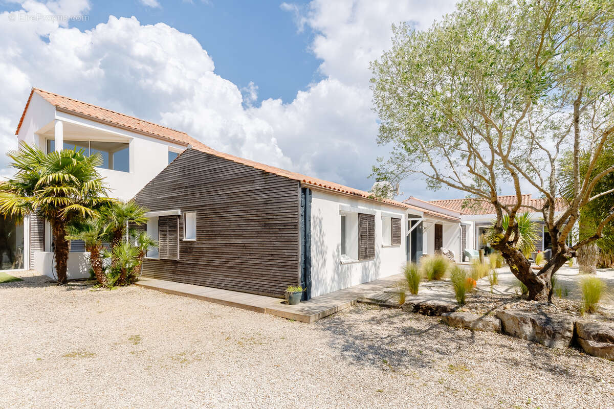 Maison à SAINT-HILAIRE-DE-RIEZ