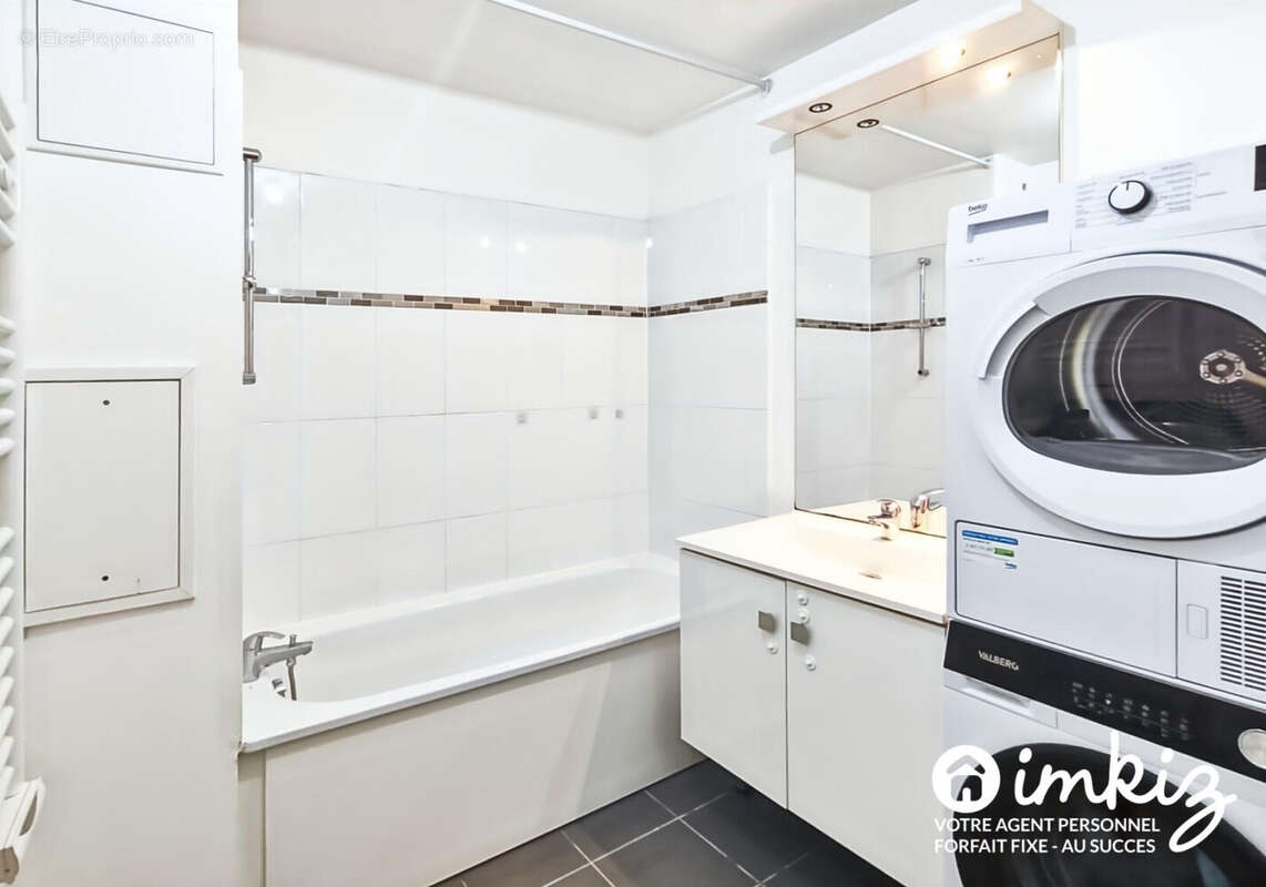 Appartement à AUBERVILLIERS