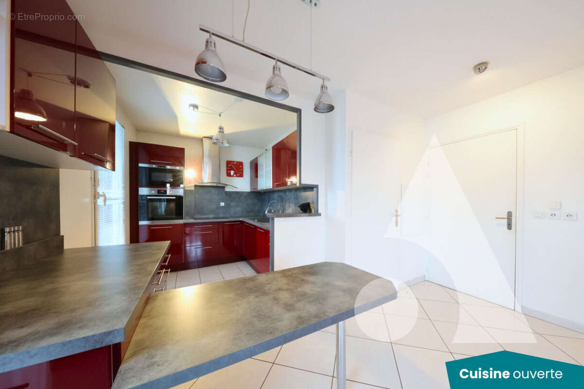 Appartement à CORBEIL-ESSONNES