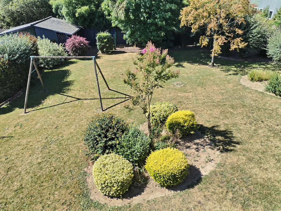 Maison à LECOUSSE