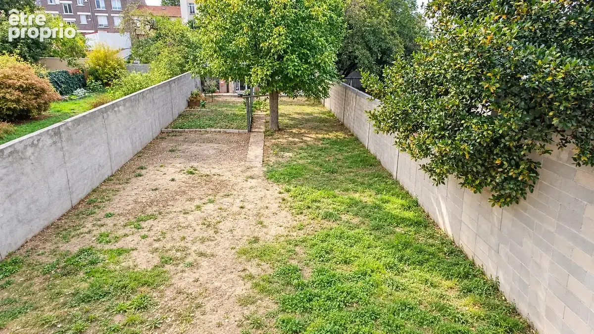 Appartement 190 m² à vendre à Alfortville (94140) - photo 2