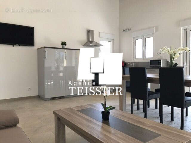 Maison à SAINT-ALBAN-AURIOLLES