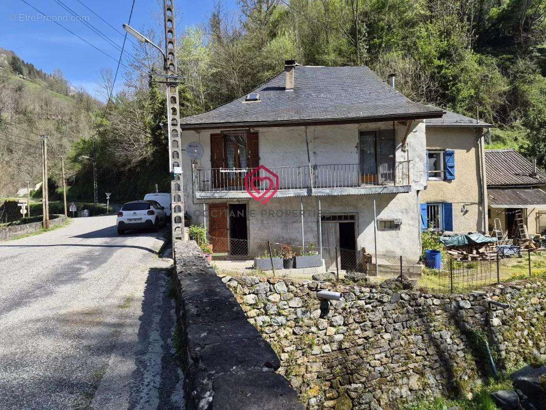 Maison à COUFLENS