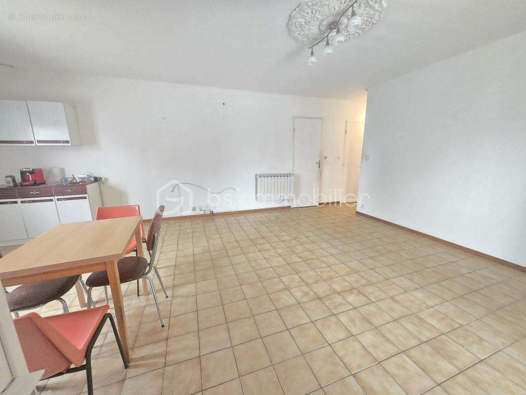 Joli pavillon de plain-pied de 77m² à Sougy sur Loire - photo 9