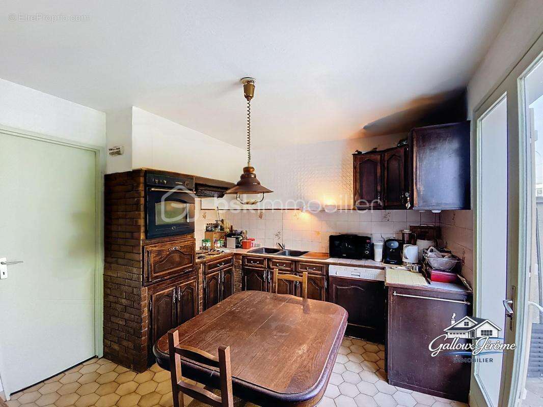 Maison à TREMBLAY-EN-FRANCE