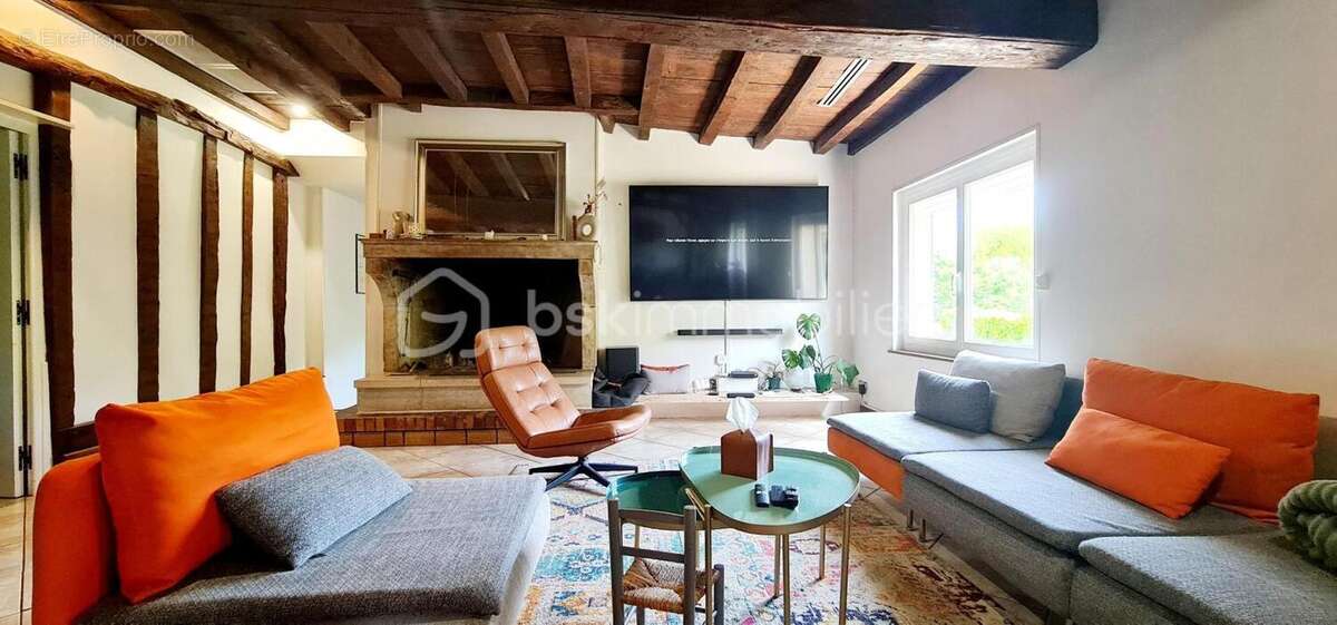 Maison 7 pièces 170 m² avec piscine - photo 8