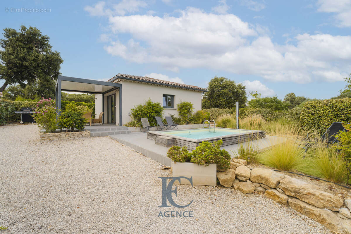 Maison de 232 m2 au calme - photo 11