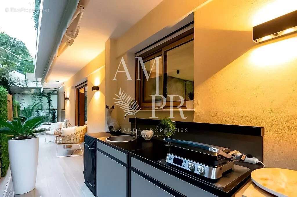 Appartement à LE CANNET