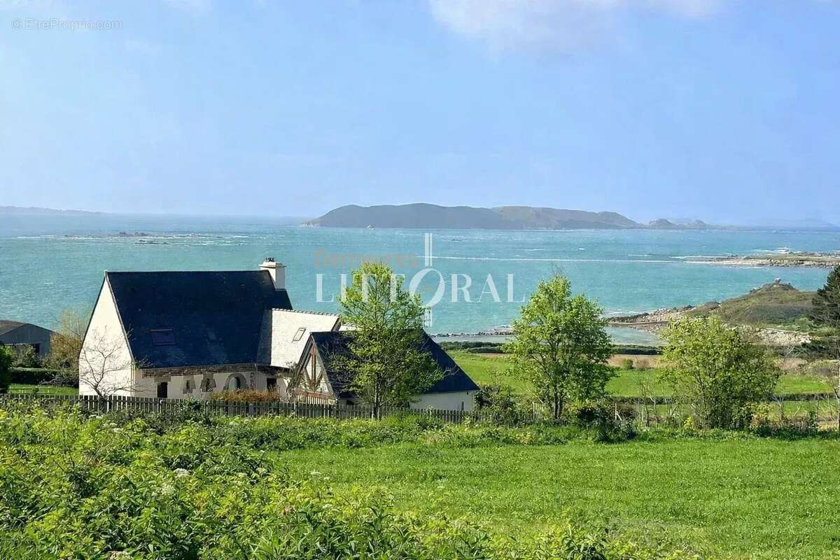 Maison à TREVOU-TREGUIGNEC