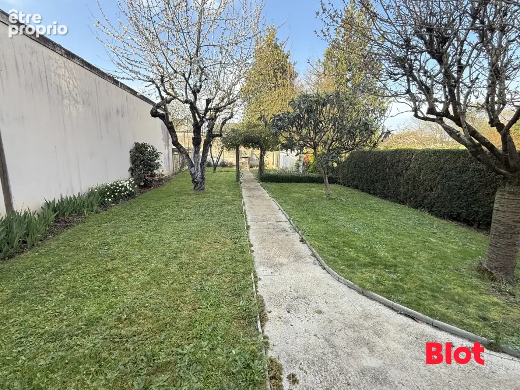 Maison 5 pièces 138 m² à vendre à Rennes (35200) - photo 2