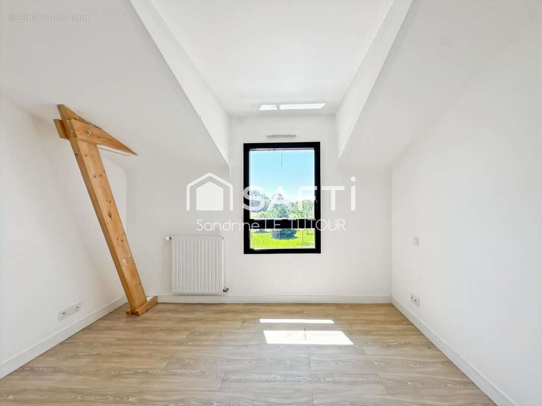 Photo 9 - Maison à SAINT-AVE