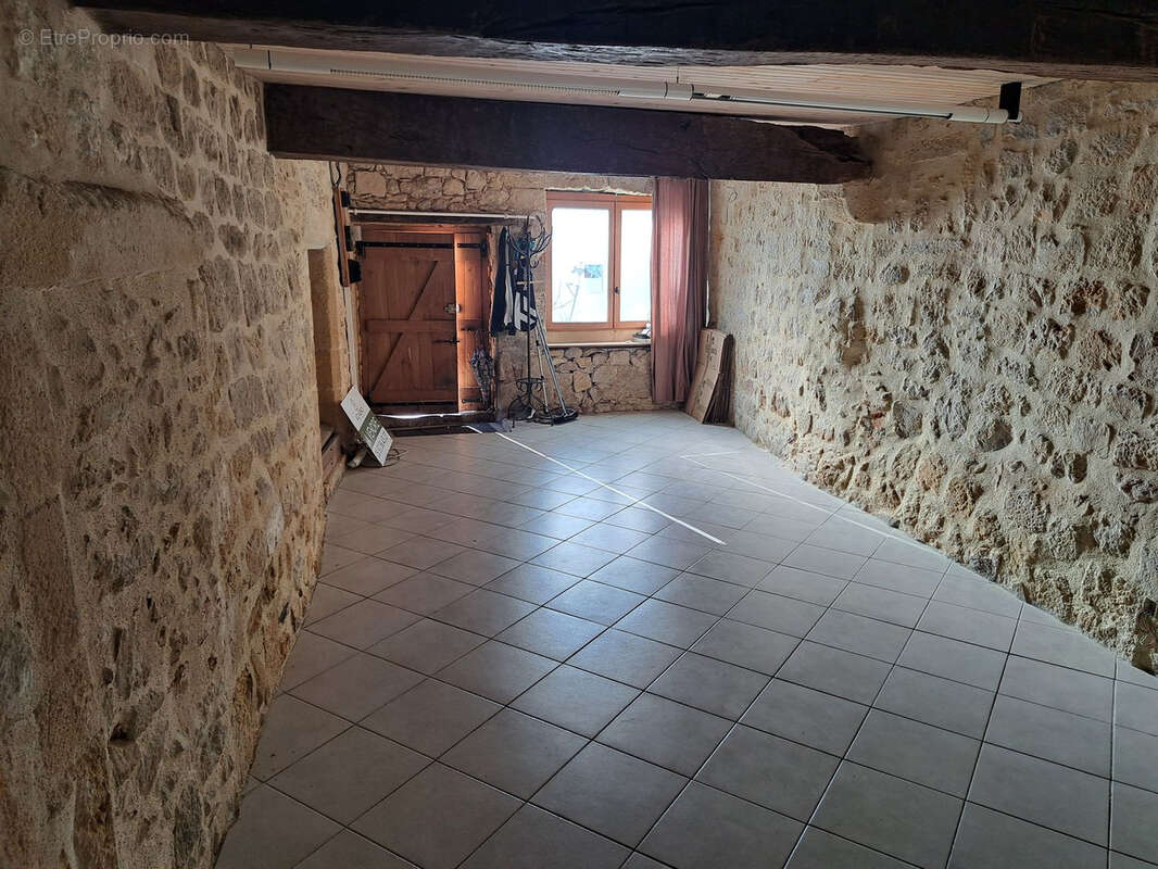 Maison à SAINT-MACAIRE