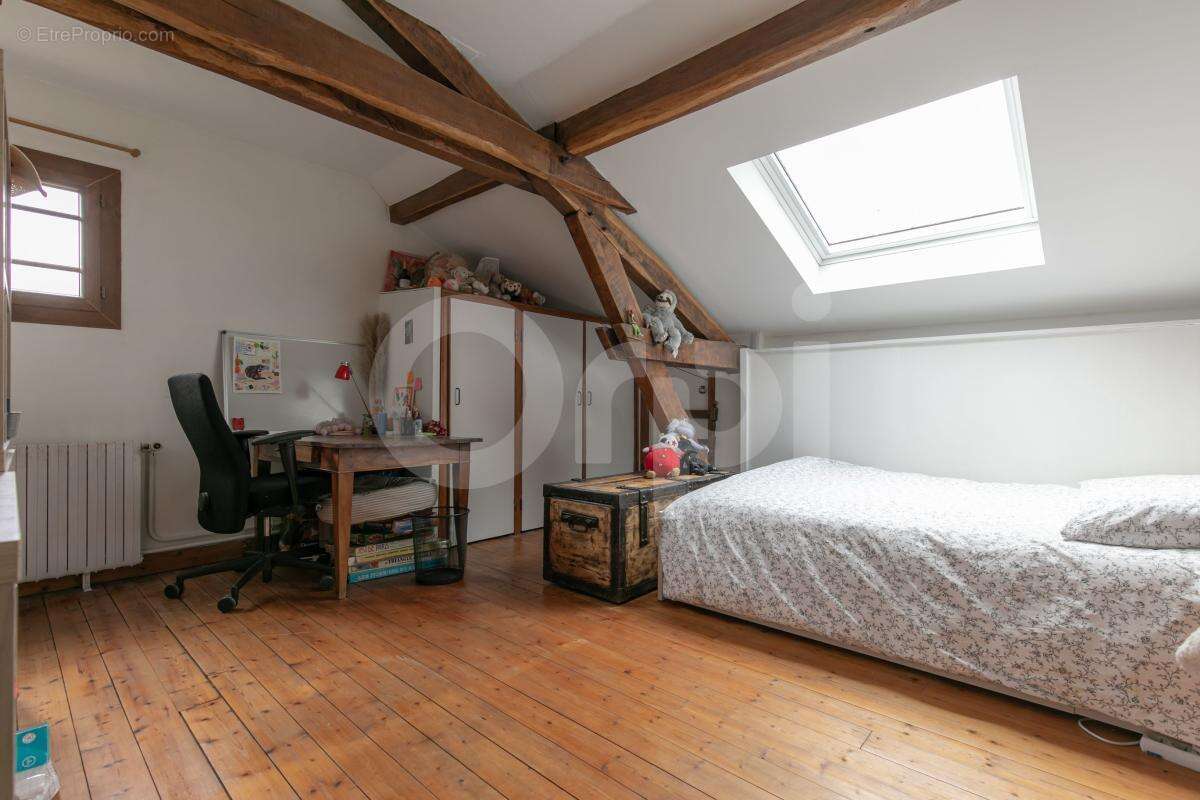 Maison à LIMEIL-BREVANNES