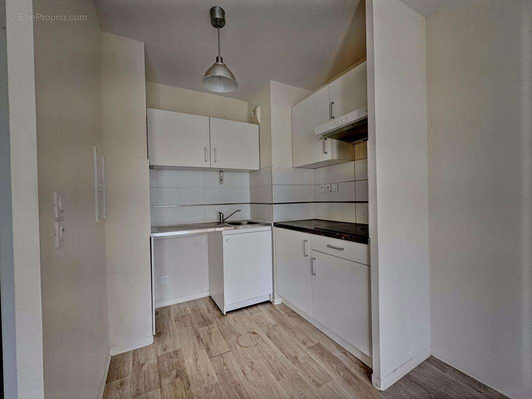 Appartement T2 avec balcon et place de parking en sous-sol, rare DPE : A - photo 6