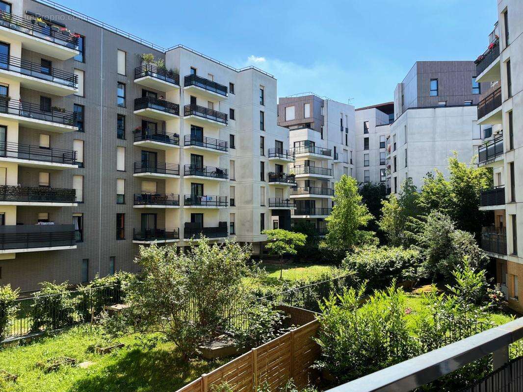 Appartement à ASNIERES-SUR-SEINE