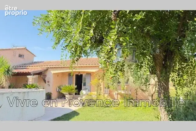 Maison à vendre à Saint-Saturnin-Les-Avignon (84450) - photo 1