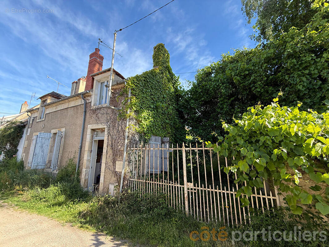 Maison à SAINT-AMAND-MONTROND