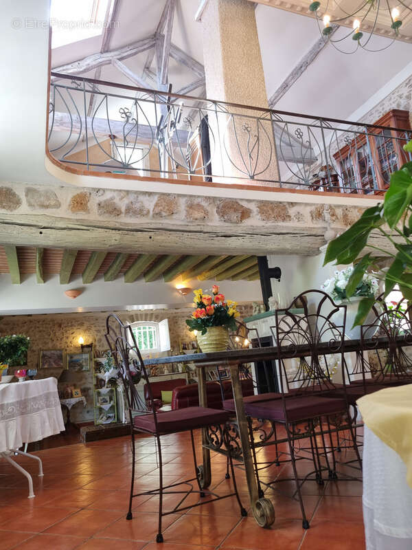 Maison à BRUYERES-LE-CHATEL