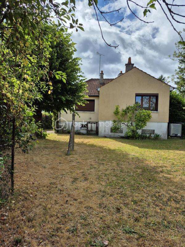 Maison à OUZOUER-SUR-LOIRE