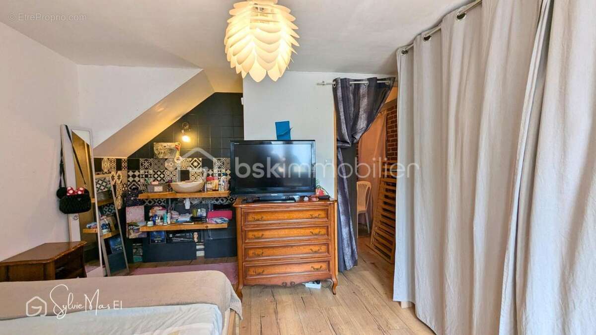 Maison 5 chambres - jardin 3320 m2 - photo 10