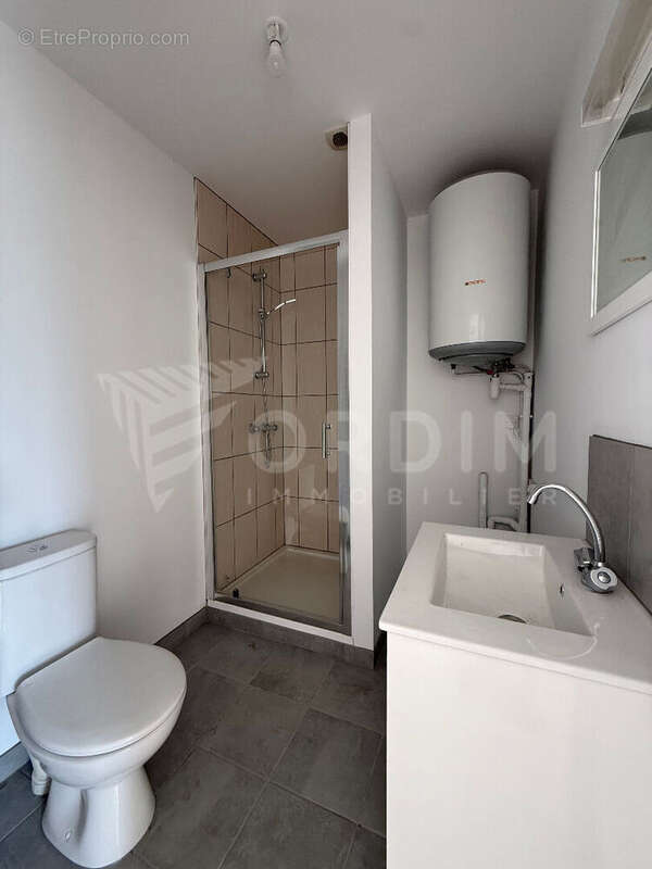 Appartement à NEUVY-SUR-LOIRE