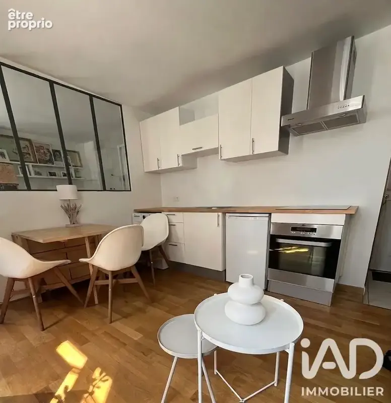 Photo 1 - Appartement à PARIS-18E