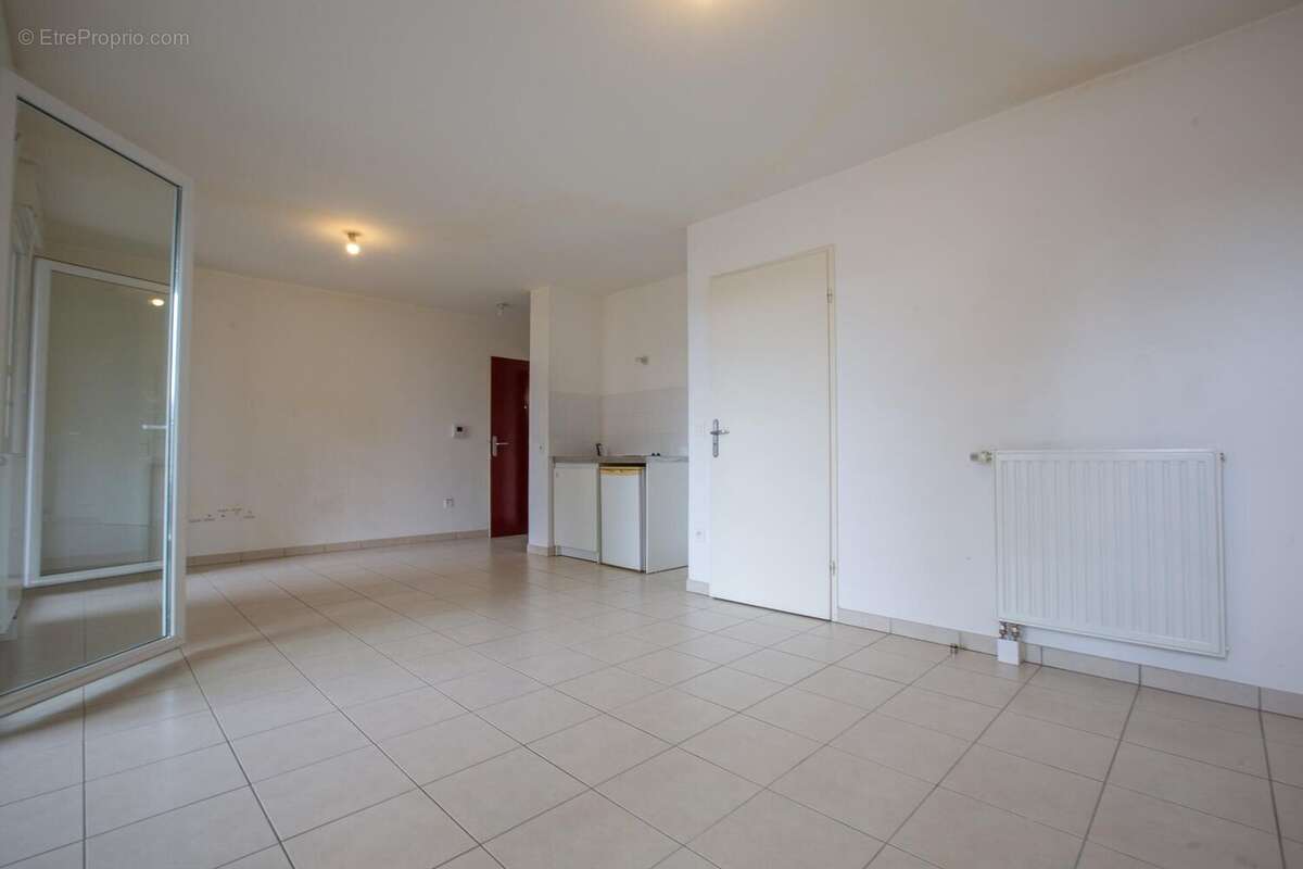 Photo 3 - Appartement à ELANCOURT