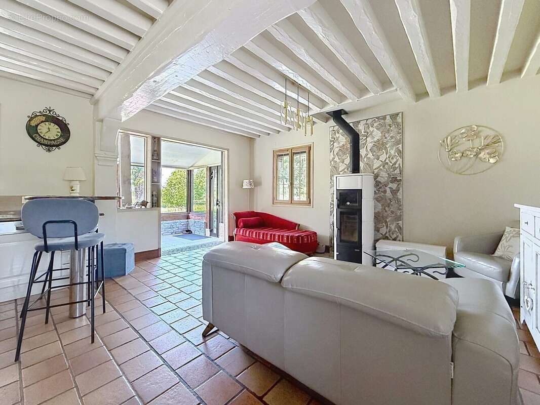 Maison à PONT-L'EVEQUE