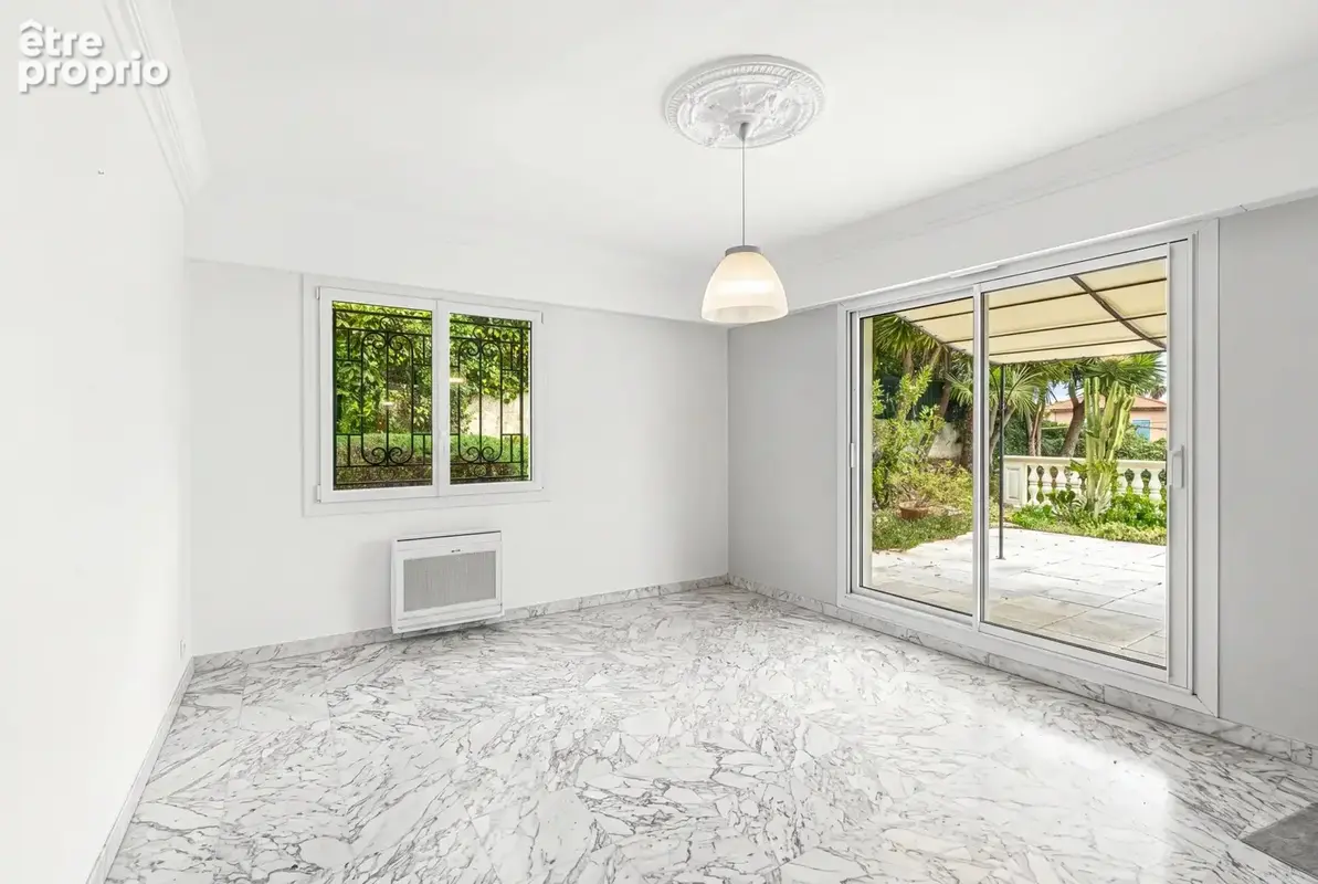 Nice Nord - Collines Saint-Sylvestre - Villa contemporaine 240m2 - jardin - photo 23