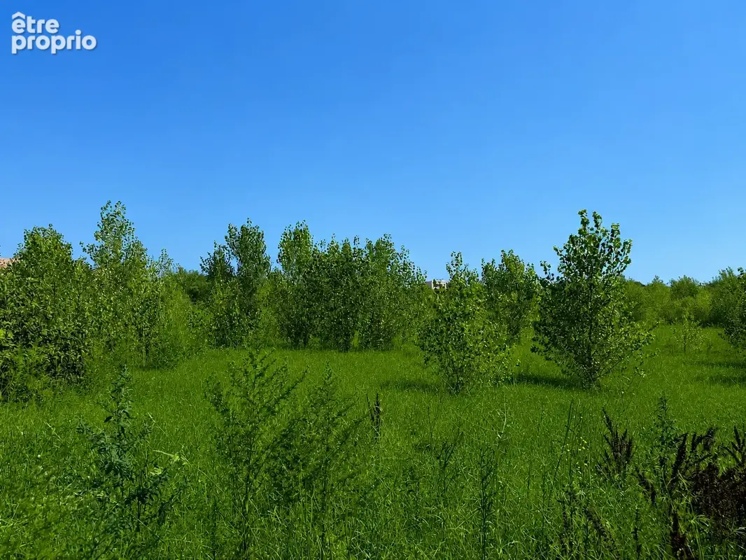 Terrain à bâtir de 281 m2 - Bourg Saint Andéol · à La Riviere · 49 900 €
