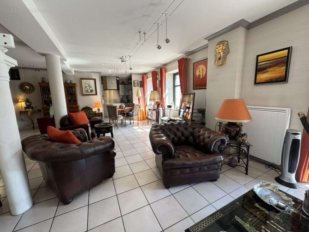 Appartement 111 m² à Orleans  - photo 4