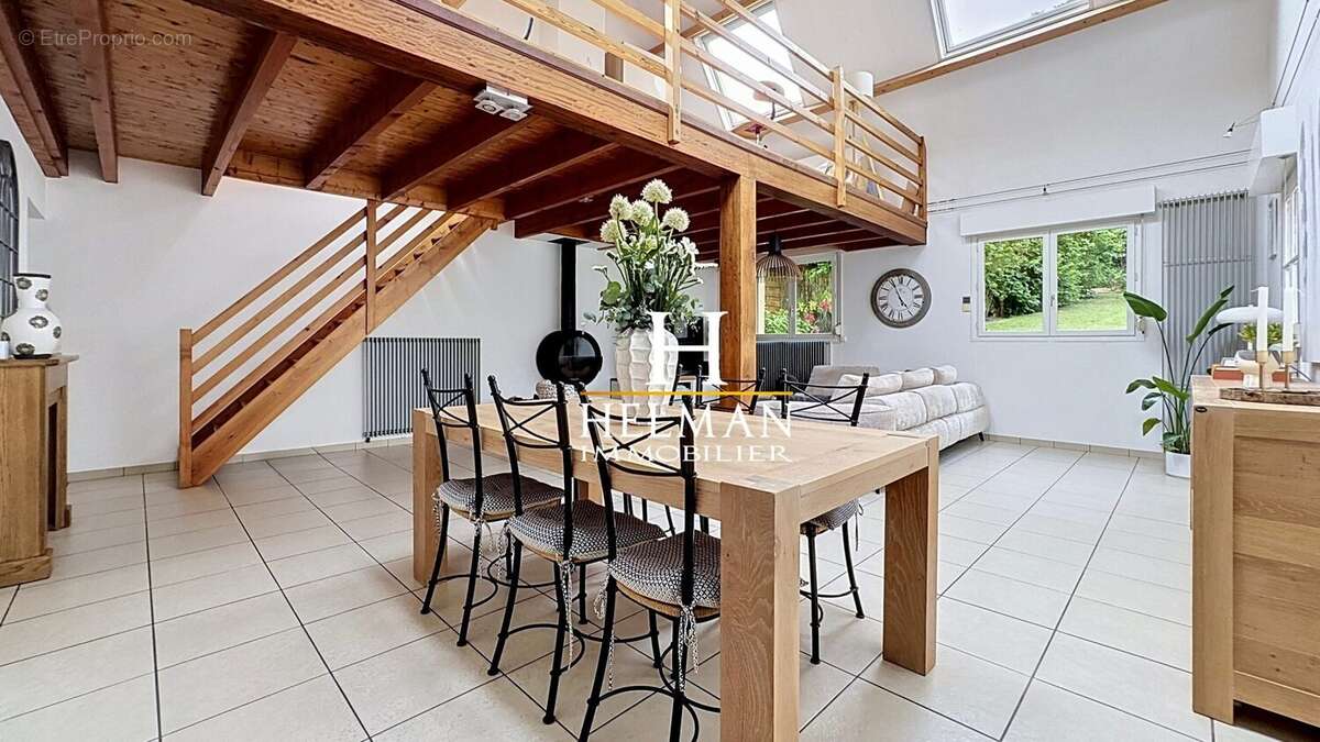 Maison à WIZERNES