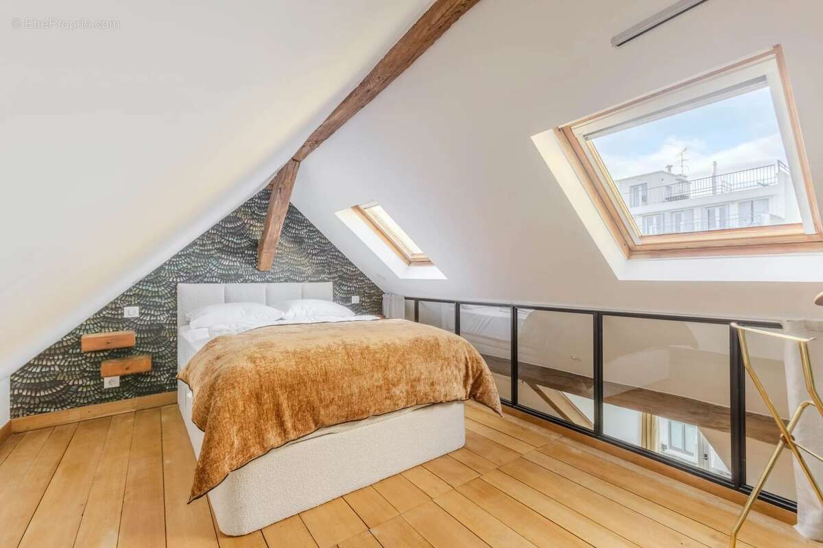Appartement à PARIS-3E