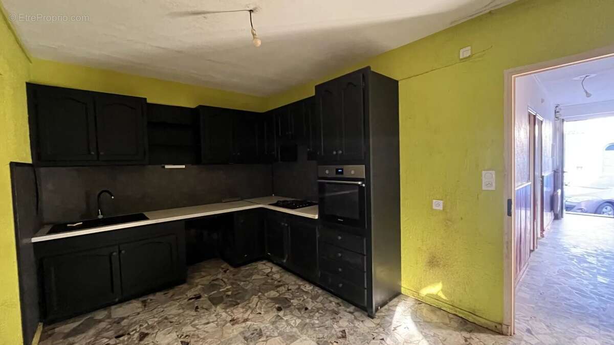 Appartement à PORT-DE-BOUC