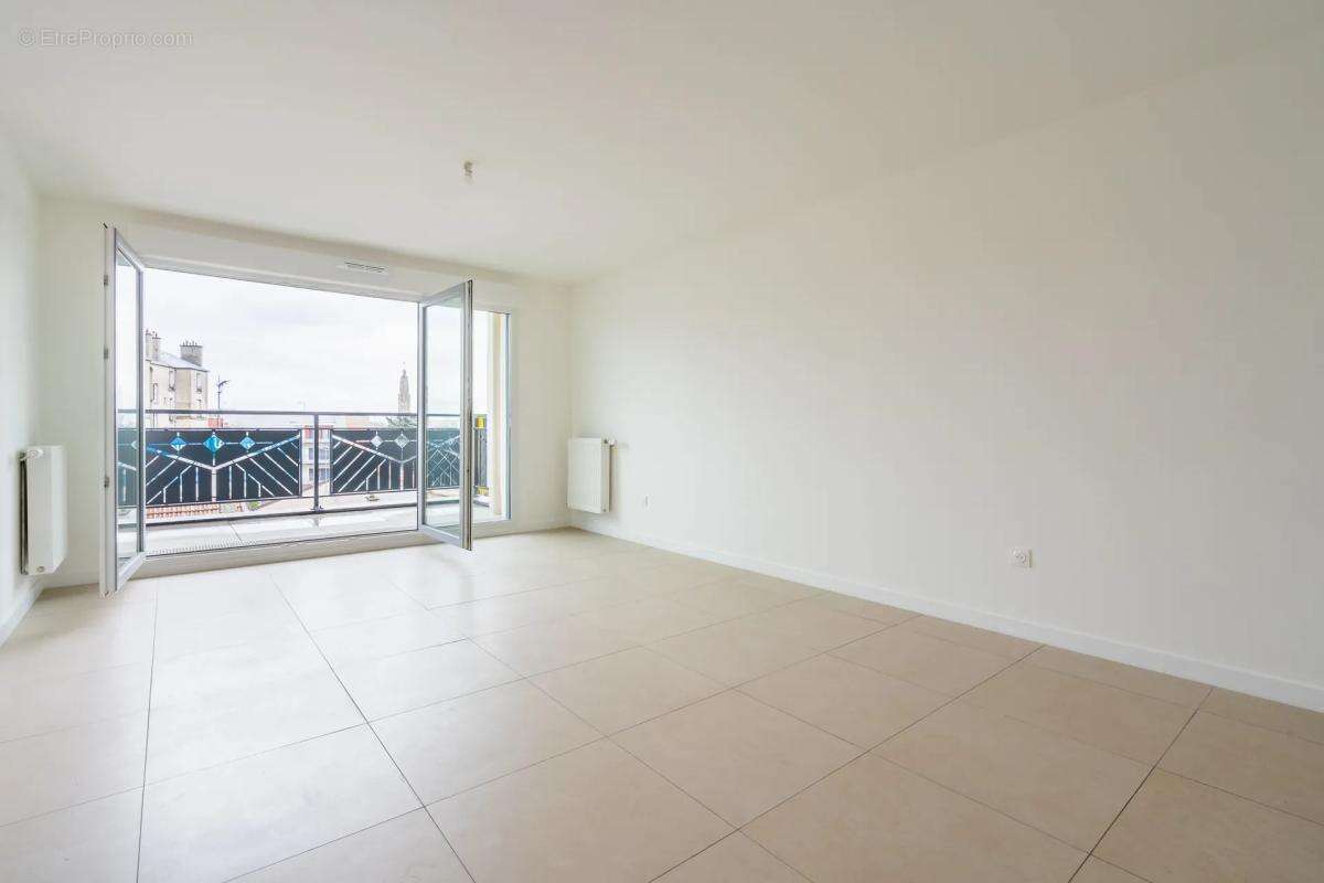 Appartement à VILLEMOMBLE