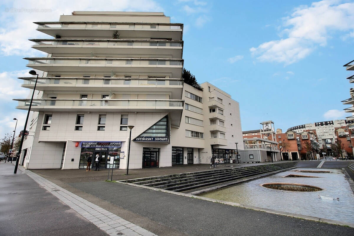 Appartement à MONTIGNY-LE-BRETONNEUX