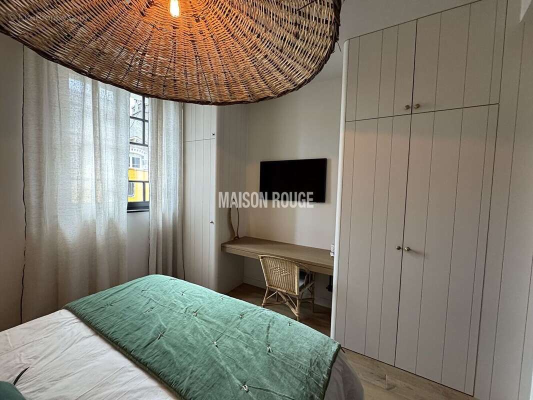 Dinard - Une propriété d'exception au coeur de la ville, où le caractère rencontre l'excellence contemporaine - photo 8