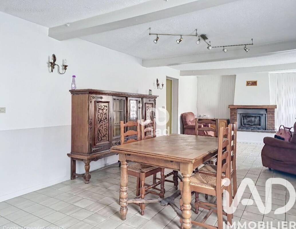 Photo 1 - Maison à SAINS-EN-AMIENOIS