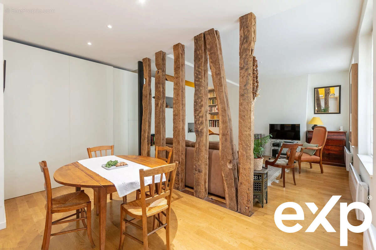 Appartement à PARIS-2E