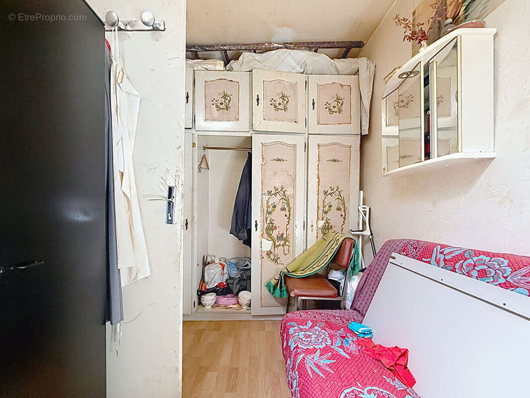 Appartement à PARIS-1E