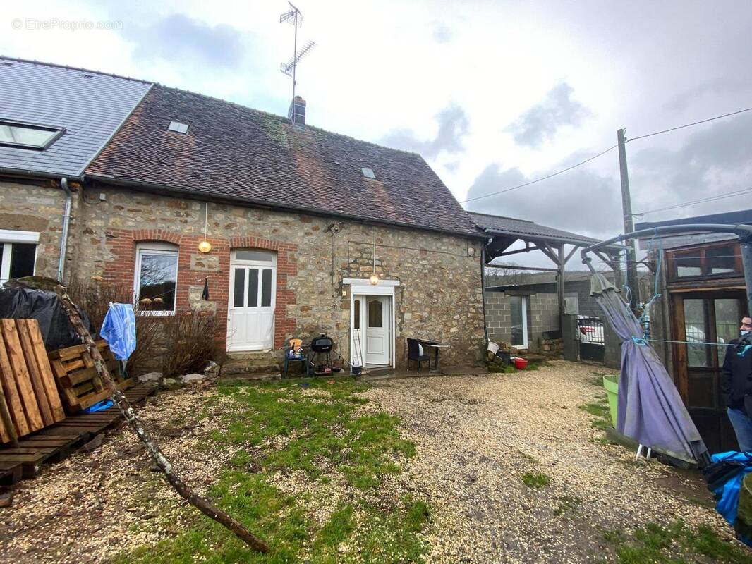 Photo 1 - Maison à DOMFRONT