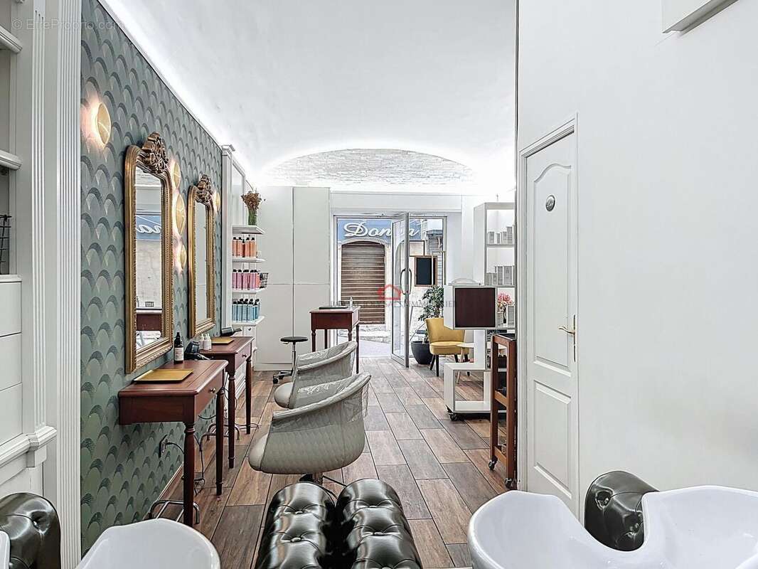 Photo 3 - Commerce à AJACCIO